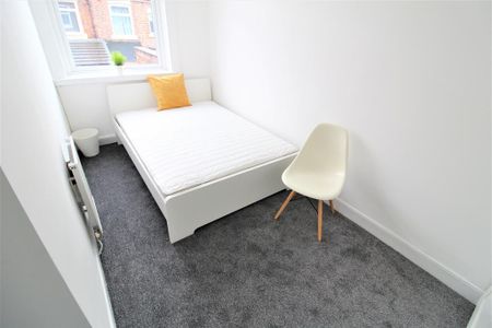 3 bedroom terraced house to rent - Photo 4