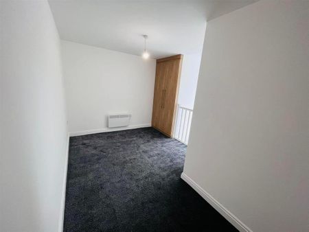 2 bedroom maisonette to rent - Photo 3