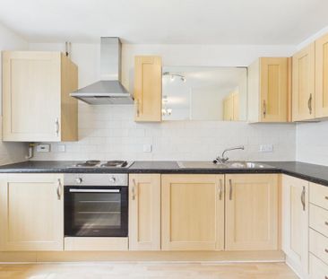 2 bedroom apartment to rent - Photo 4