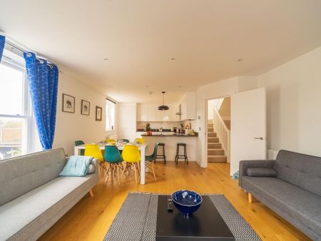 2 bedroom apartment to rent - Photo 5