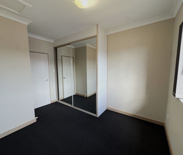 3 BEDROOM BRICK DUPLEX - Photo 6