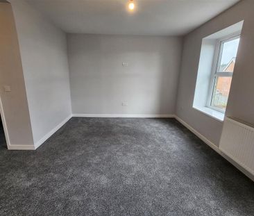 2 bedroom property to rent - Photo 5