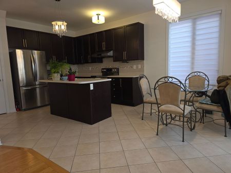 For Lease - 183 Winlane Drive, Whitchurch-Stouffville, Ontario - Photo 5