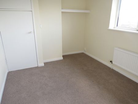 Smith House, Grange Road, Newark, Notts, NG24 - Photo 3