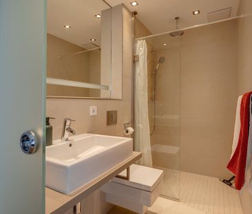 Modernly furnished 1-room apartment for rent - Photo 3