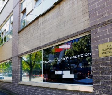 4 or 5 Bedroom Apartment - Photo 4