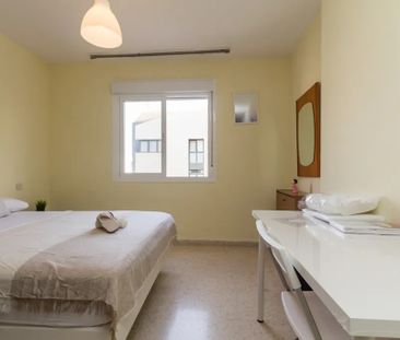 Alameda de Capuchinos, Málaga, Andalusia 29014 - Photo 1