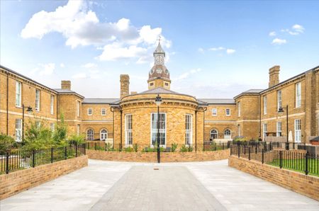 Leishman Views, Wellesley, Aldershot, Hampshire, GU11 - Photo 5