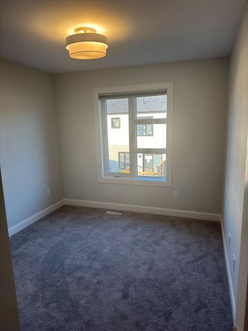 For Lease - 2358 Fair Oaks Boulevard Unit# 3, London North, Ontario - Photo 4