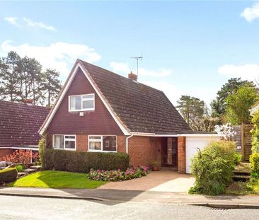 A spacious family home with a flexible layout, open plan living space, situated within one mile of Marlow high street. - Photo 3