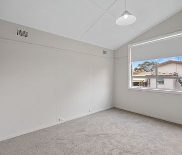 IMMACULATE 2 BEDROOM HOME - Photo 3