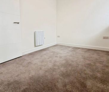 223 Guild House - Photo 6
