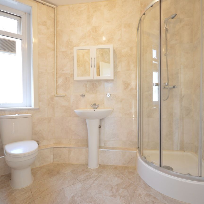 Room in a Shared Flat, Electric House, E3 - Photo 1