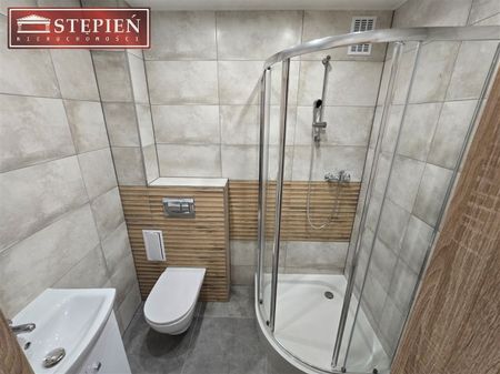 DOSKONALE ZLOKALIZOWANE MIESZKANIE NA PIERWSZYM PIĘTRZE W ZIELONYM CENTRUM JELENIEJ GÓRY. - Photo 5