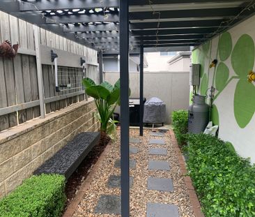 Brand New Stylish Granny Flat - Photo 4