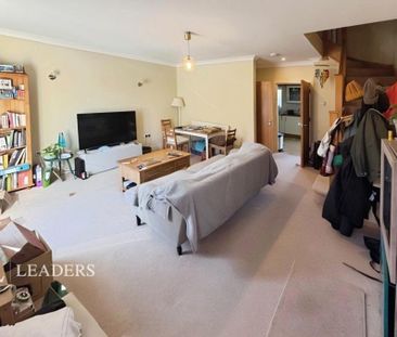 3 bedroom house to rent The Hurdles, Brampton, Huntingdon, PE28 - Photo 2