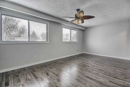 For Lease - 269 Manchester Drive, Newmarket, Ontario - Photo 4