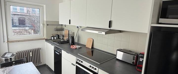 Miete (warm) S-Süd 1-Zi Wohnung - möbliert mit neuer Küche & Bad - Photo 1