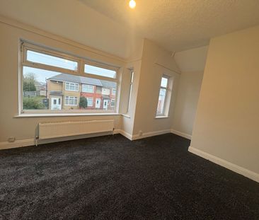 2 bedroom semi-detached house to rent - Photo 3