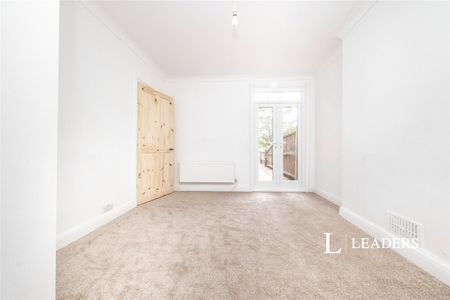 2 bedroom apartment to rent Foxhall Road, IP3 - Photo 2