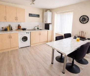 James Road, Gosport, PO13 - Photo 2