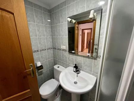 Carrer de Josep Benlliure, Valencia, Valencian Community 46011 - Foto 5