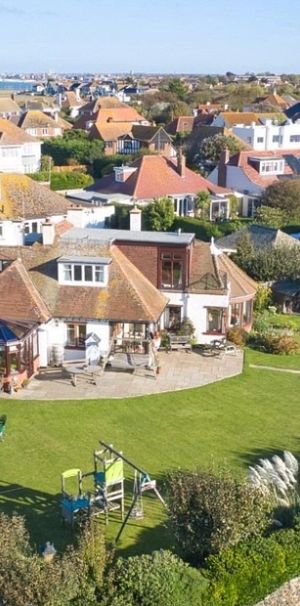 RestHarrow, 20 Harold Road, Birchington, CT7 9NA, Kent - Photo 1