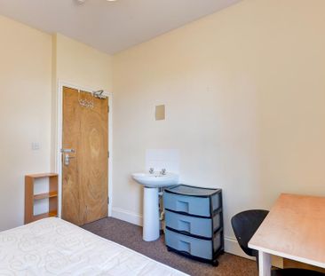 7 bedroom house to rent - Photo 4