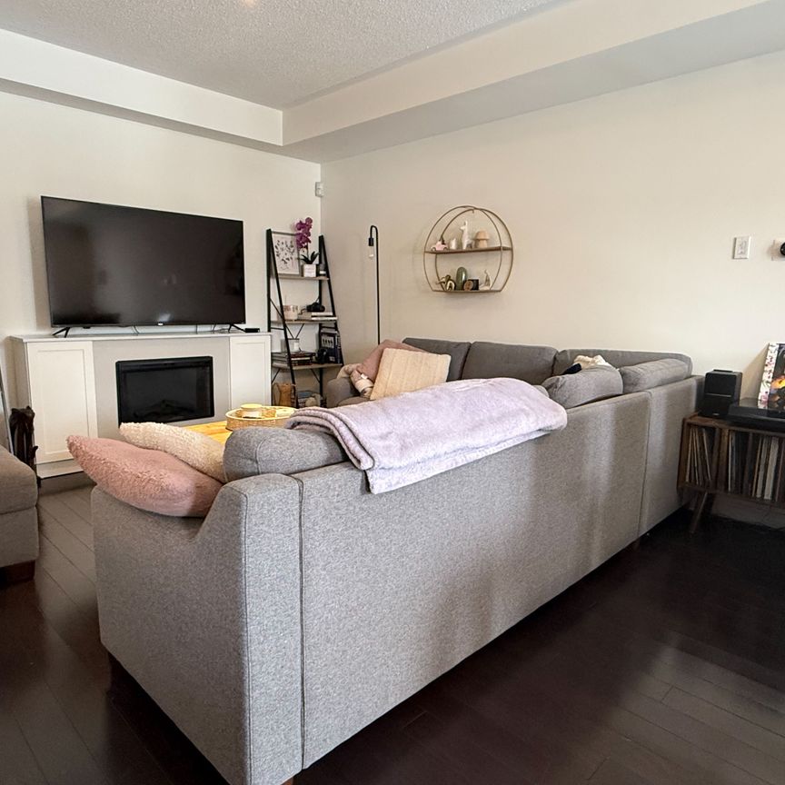 For Lease - 42 Bert Tait Lane, Whitchurch-Stouffville, Ontario - Photo 1