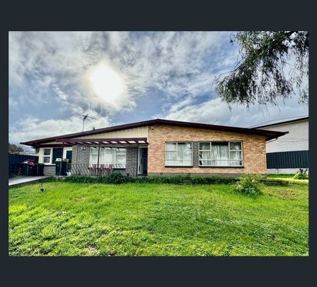 6 Raymel Crescent, Campbelltown, SA 5074 - Photo 1