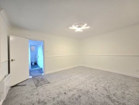 Belgrave Court, Lennox Road South - Photo 2