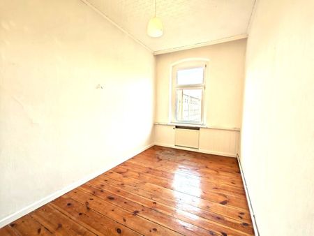 3 pokojowe mieszkanie z balkonem, ścisłe centrum - Zdjęcie 3