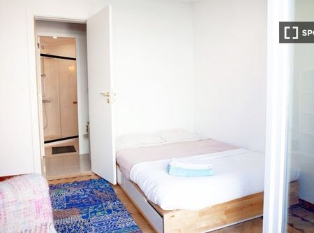 lisbon, Lisbon 2700-647 - Photo 3