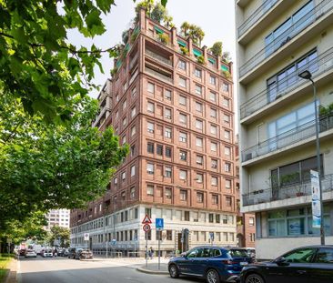 Via Giuseppe Marcora, Milano, Lombardy 20121 - Photo 6