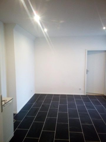 Renoviert! Schöne günstige Erdgeschosswohnung! - Photo 4