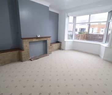 2 Bedroom Semi-detached House To Rent - Photo 1