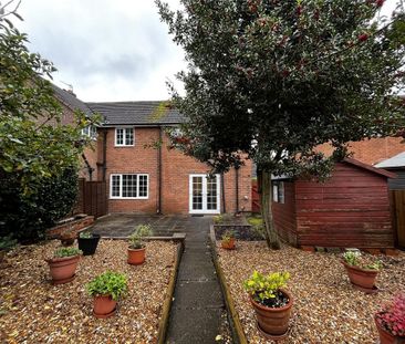 3 bedroom semi-detached house to rent - Photo 4