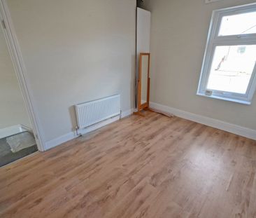 Greenway Road, Widnes, WA8 6HD - Photo 4