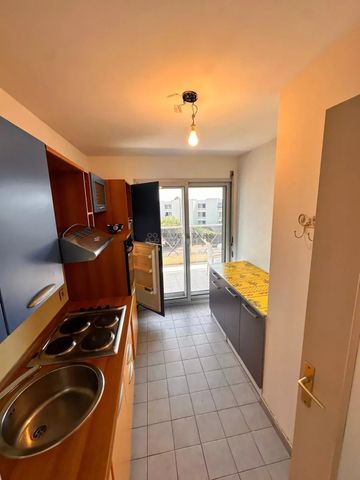 Location Appartement 2 pièces 49m² ANTIBES 06600 - Photo 4