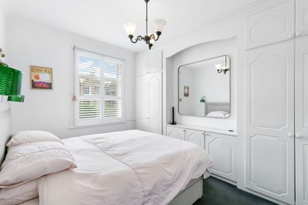 Chesson Road, W14, London - Photo 3