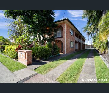 1/6 Dolby Court, North Mackay, Qld 4740 - Photo 1