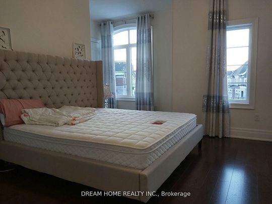 For Lease - 96 hamster Crescent, Aurora, Ontario - Photo 1