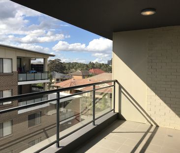 Modern 1 Bedroom Apartment for lease , close to Stockland Mall and ... - Photo 1