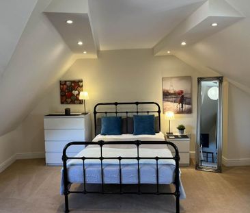 1 bedroom in a house share to rent - Photo 4