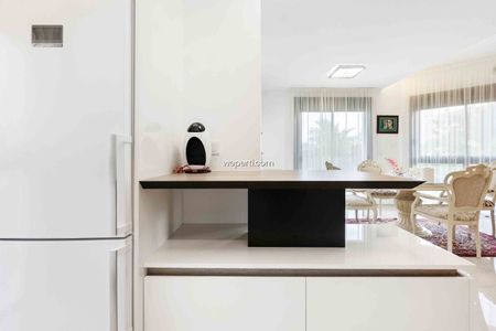 Duplex in Arenales del Sol, Playa de Los Arenales, for rent - Photo 5