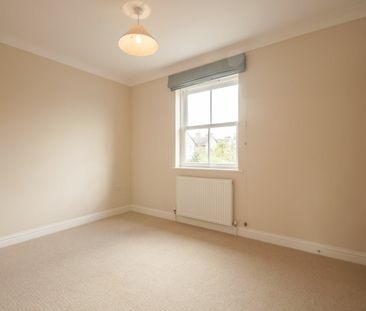 Priory Road, Bicester - Photo 2