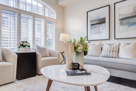 For Lease - 51 Lobo Mews, Toronto, Ontario - Photo 2