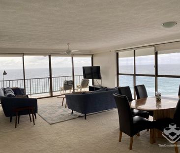 Beachfront Apartment - Photo 2