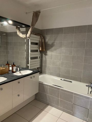 3 PIECES MEUBLE AVEC 2 JARDINS - Photo 4