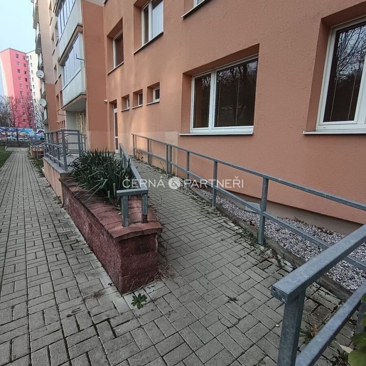 Pronájem bytu 3+1 53 m² - Фото 1